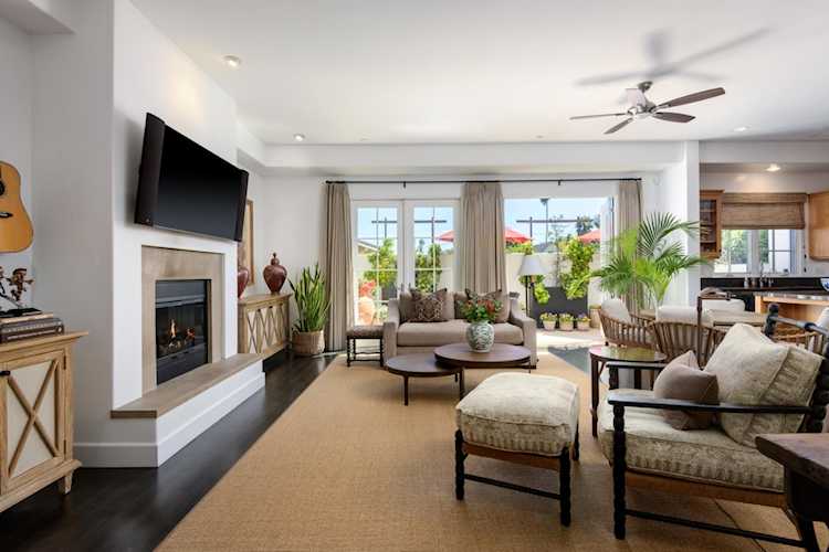 121 W De La Guerra St #11, Santa Barbara, CA 93101