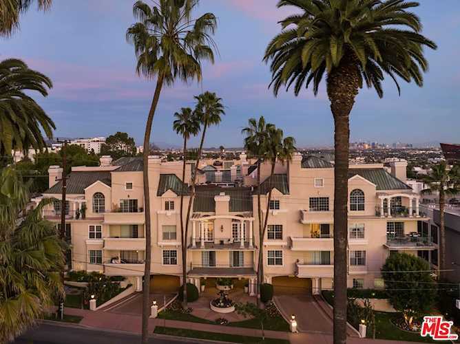 930 N Doheny Dr #305, West Hollywood, CA 90069