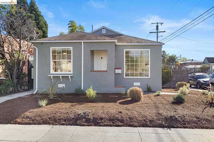 2829 California St, Berkeley, CA 94703