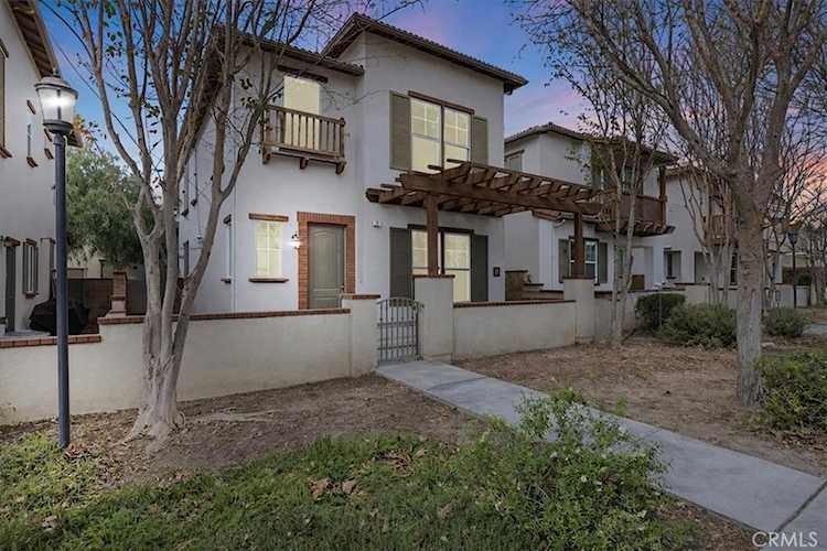 665 E. Riverside Dr. #3, Ontario, CA 91761