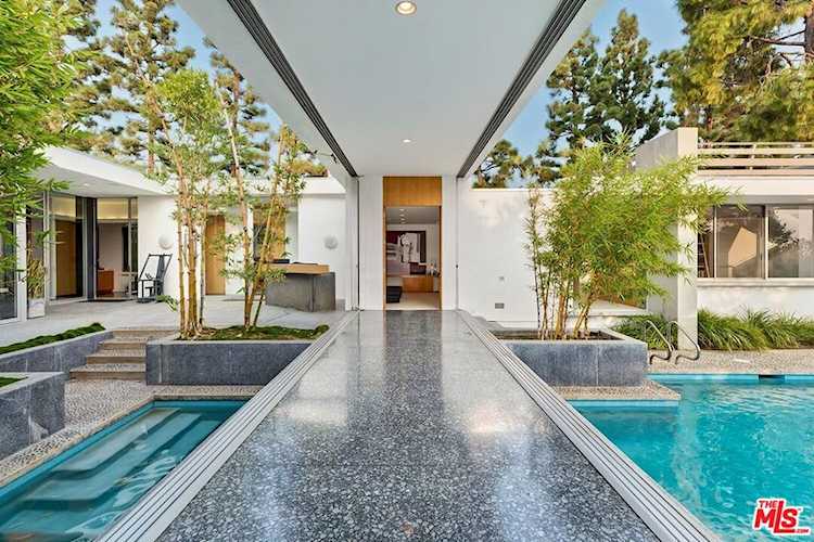 1163 Calle Vista Dr, Beverly Hills, CA 90210