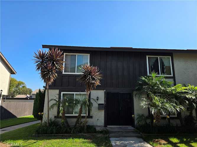 11219 Hood, Stanton, CA 90680