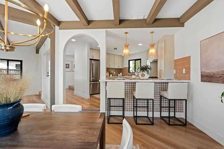 6801 6803 El Fuerte St, Carlsbad, CA 92009