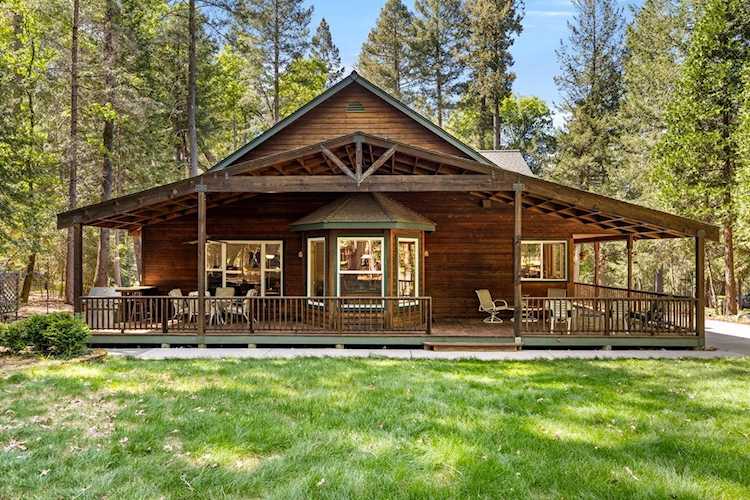 5352 Buttonwood Ct., Foresthill, CA 95631