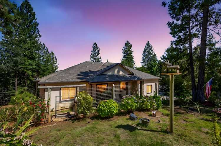 6225 Green Ridge Drive, Foresthill, CA 95631