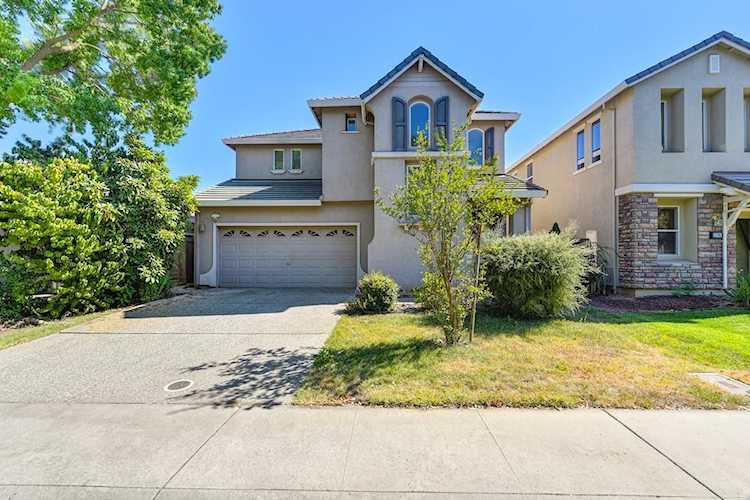 11790 Bagota Way, Rancho Cordova, CA 95742