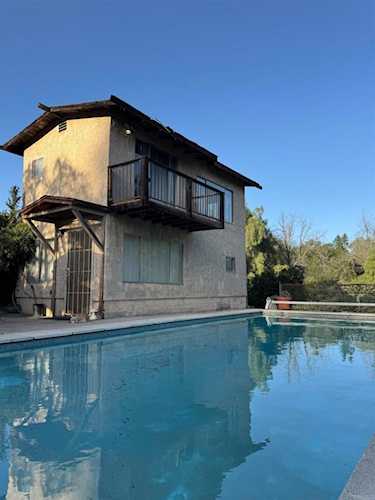 8515 Gardena Rd, Lakeside, CA 92040