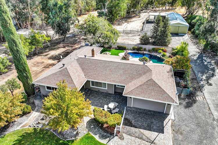 19858 Hillcrest Drive, Woodland, CA 95695