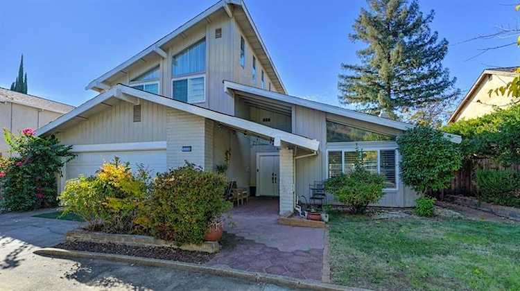 9348 Blue Oak Drive, Orangevale, CA 95662