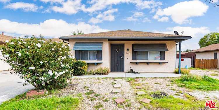 586 San Dimas St, Hemet, CA 92545