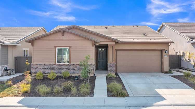 4993 Gold Rush Drive, Folsom, CA 95630