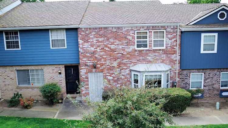 4016 Knoll Top Court, Carmichael, CA 95608