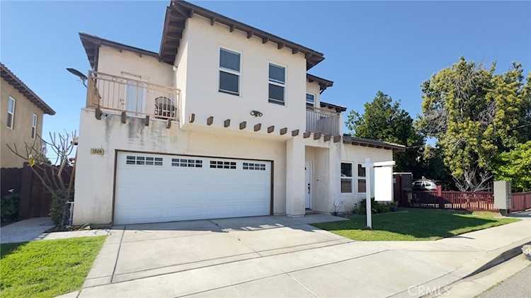 1528 Las Palmas, Pomona, CA 91766