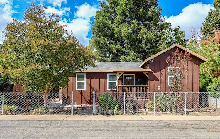 14120 Grove Street, Walnut Grove, CA 95690