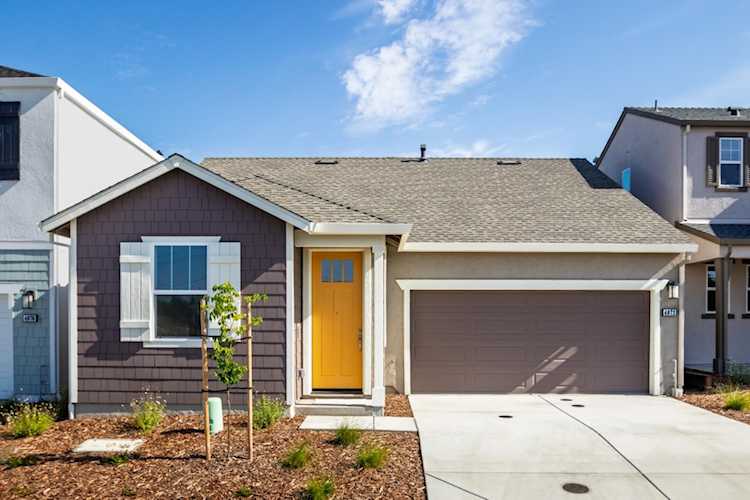 4072 Porton Lane, Carmichael, CA 95608