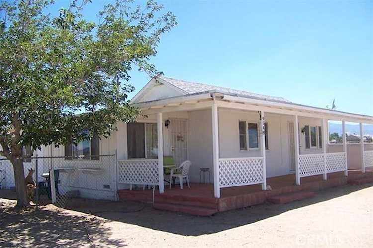 9548 White Rd, Phelan, CA 92371