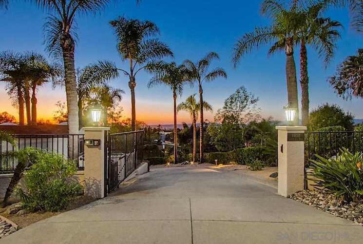 1932 Golden Hill, Vista, CA 92084