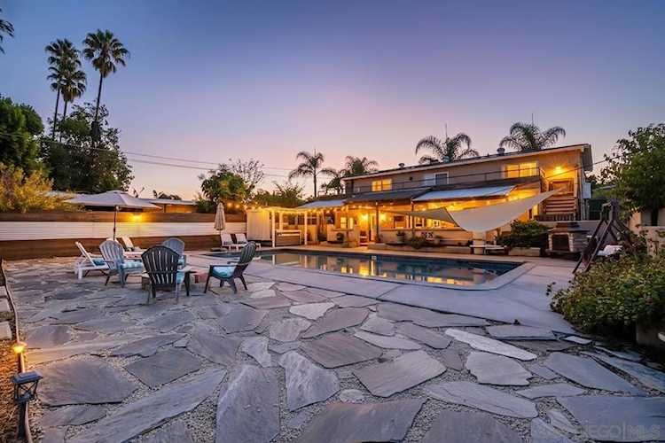 738 E 5th Ave, Escondido, CA 92025