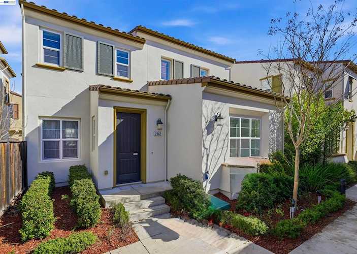 2042 2042 Tarragon Rose Ct, San Ramon, CA 94582