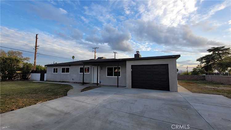 6792 Merito, San Bernardino, CA 92404