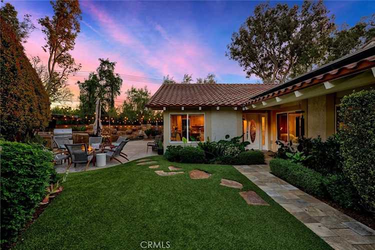 1607 N Dressage St, Orange, CA 92869