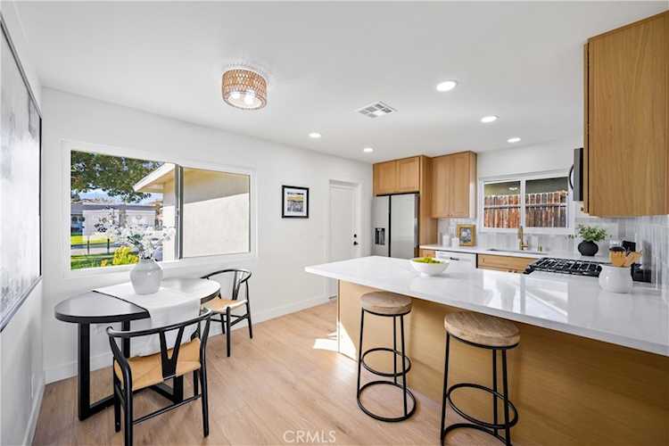 7041 Cameo St, Rancho Cucamonga, CA 91701