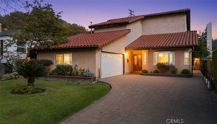 658 Glenmore, Glendale, CA 91206