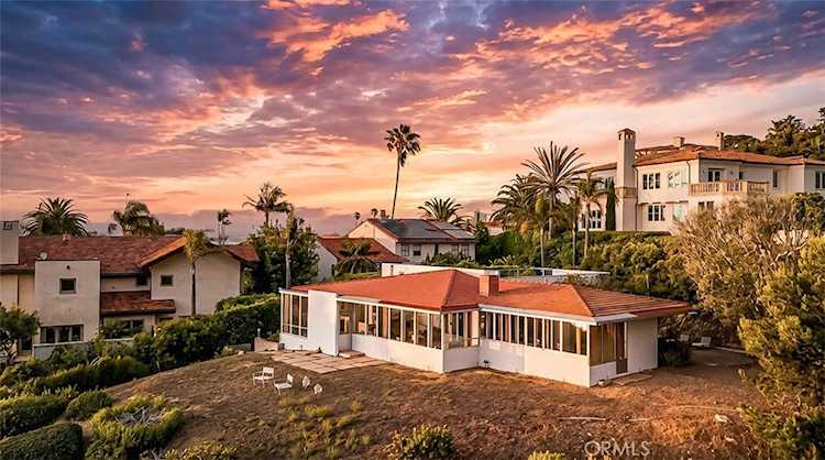 1400 Via Montemar, Palos Verdes Estates, CA 90274