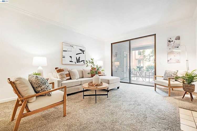 39945 39945 Parada St #A, Newark, CA 94560