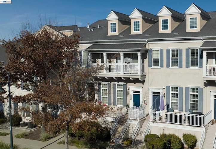 3769 3769 Finnian Way, Dublin, CA 94568