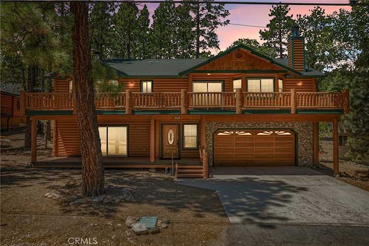 644 St Moritz Dr, Big Bear Lake, CA 92315