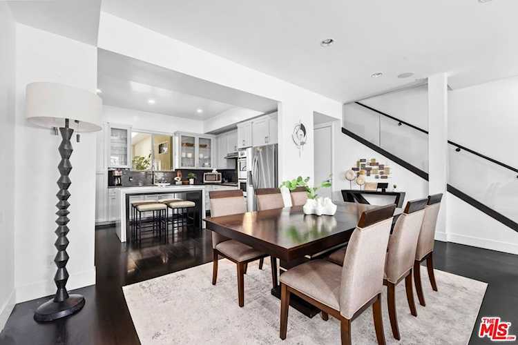 32 Galleon St, Marina Del Rey, CA 90292