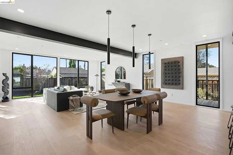 1544 De Anza Way, San Jose, CA 95125