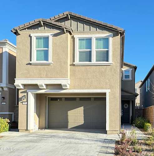 1939 Meyer Ct, Santa Paula, CA 93060