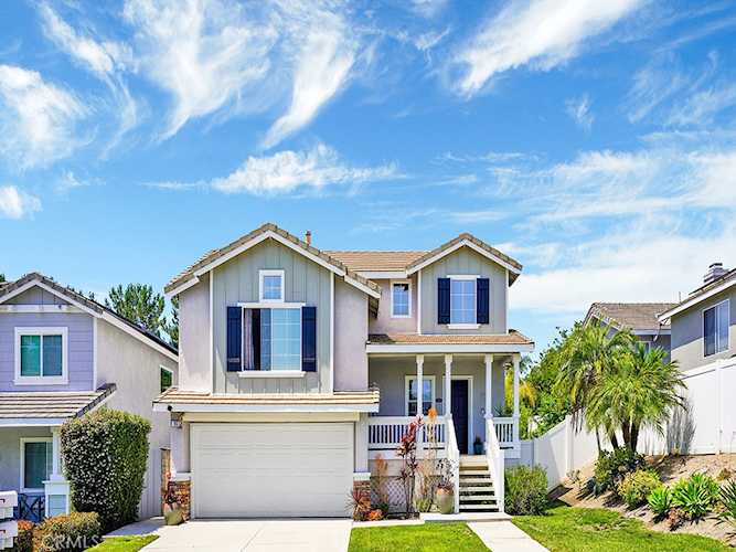 15 Dusty Trl, Trabuco Canyon, CA 92679