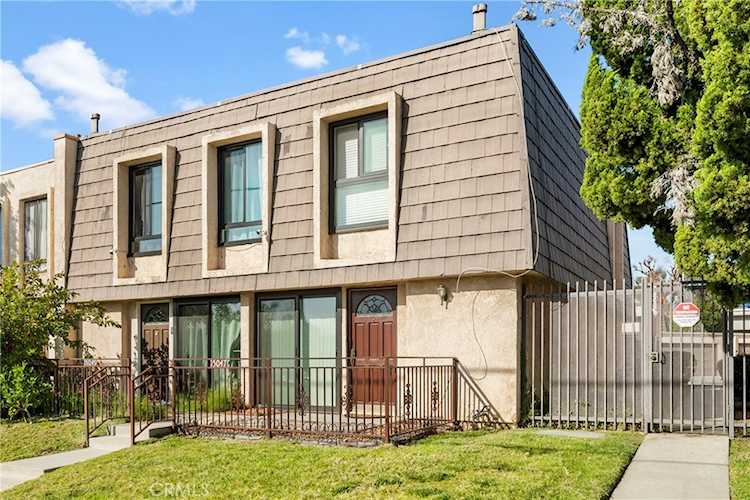 15047 Chatsworth, San Fernando, CA 91345