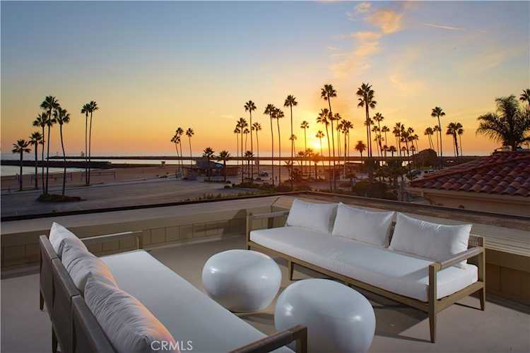 3024 Breakers Dr, Corona Del Mar, CA 92625