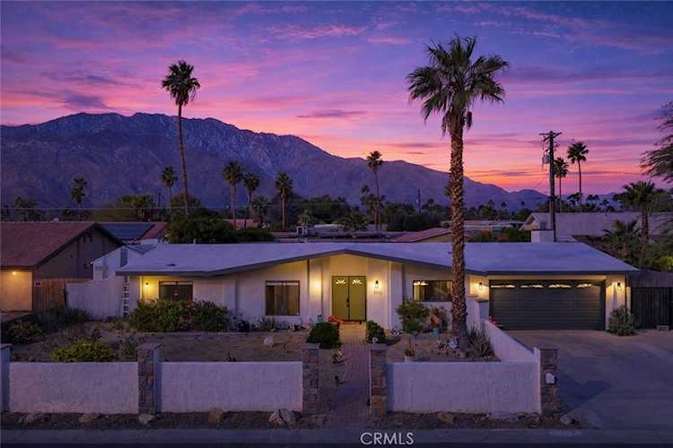 2333 N San Clemente, Palm Springs, CA 92262