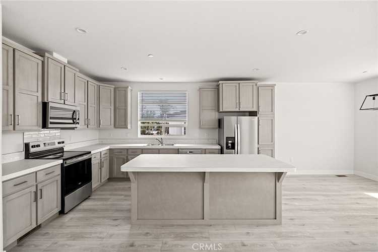 33064 Willard St, Winchester, CA 92596