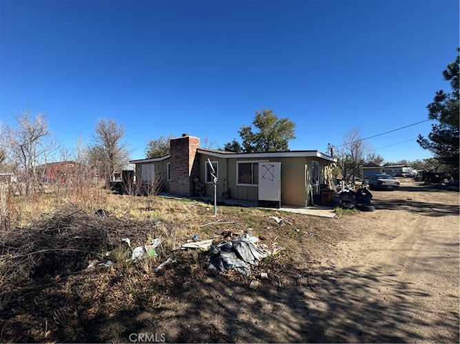 10175 Valle Vista, Phelan, CA 92371