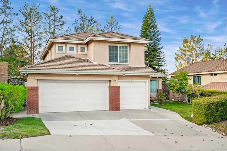 1065 S Hanlon Way, Anaheim Hills, CA 92808