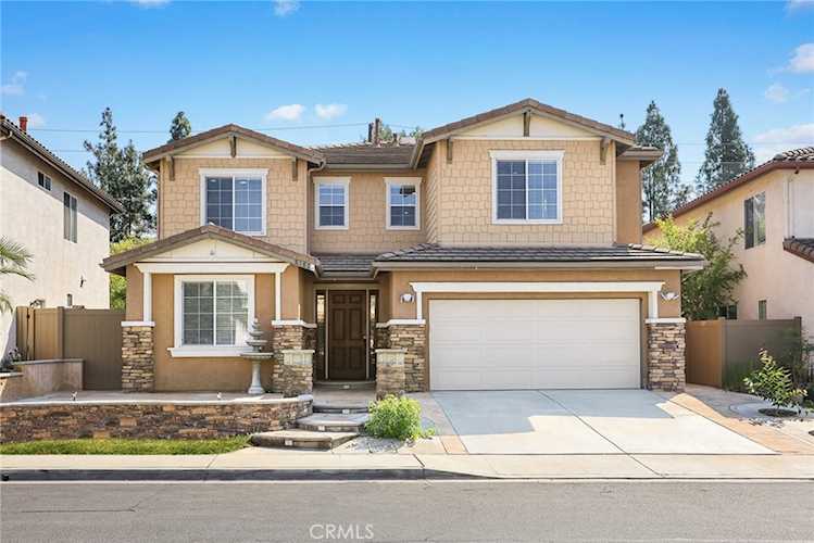 8180 E Brookdale Ln, Anaheim Hills, CA 92807