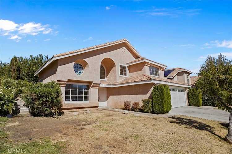 447 W Avenue J12, Lancaster, CA 93534