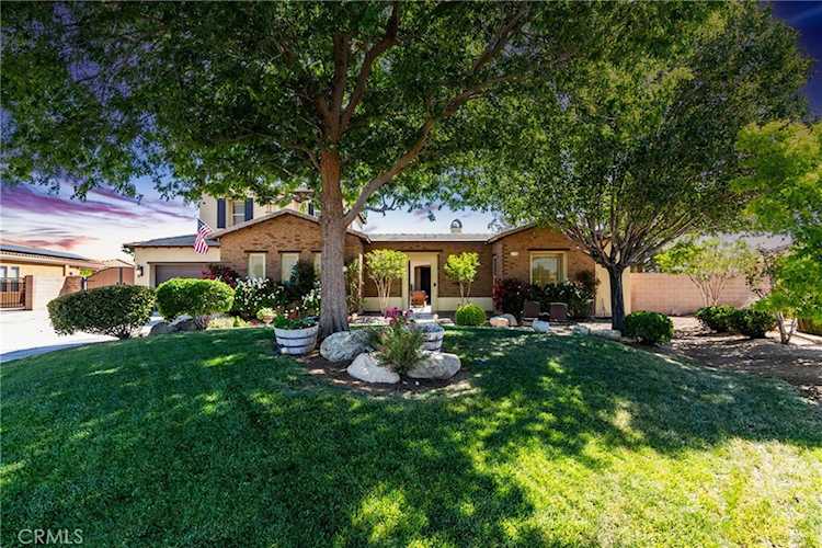 13195 Trailwood Way, Apple Valley, CA 92308