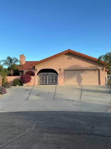 9001 De Vicenzo Ct, Desert Hot Springs, CA 92240