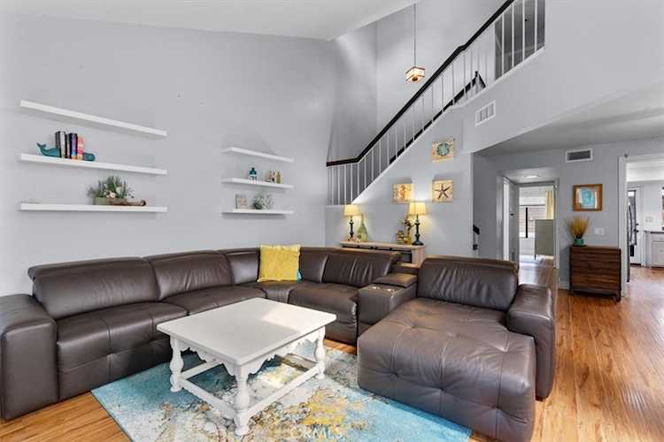 8520 Lake Knoll #C, Garden Grove, CA 92844