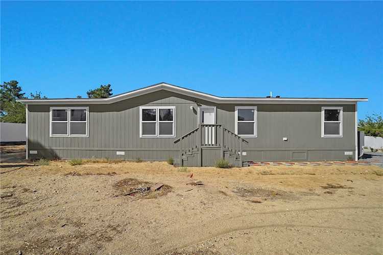 13984 Victoria Dr, Victorville, CA 92395