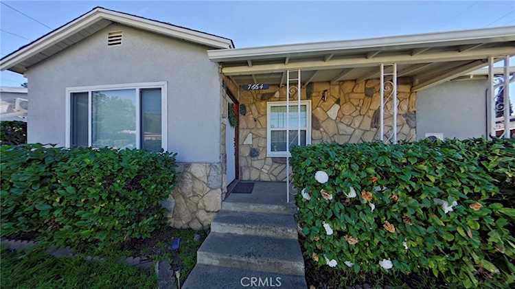 7664 Beckett St, Tujunga, CA 91042