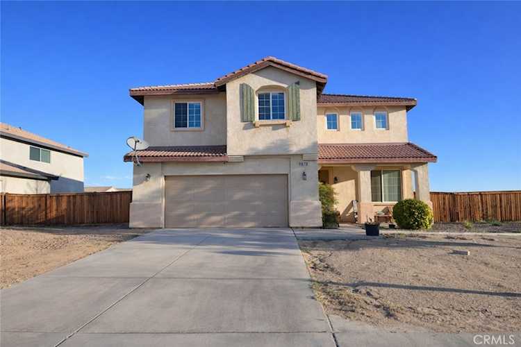 9878 Maple Ct, Adelanto, CA 92301