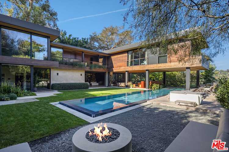 9551 Oak Pass Rd, Beverly Hills, CA 90210